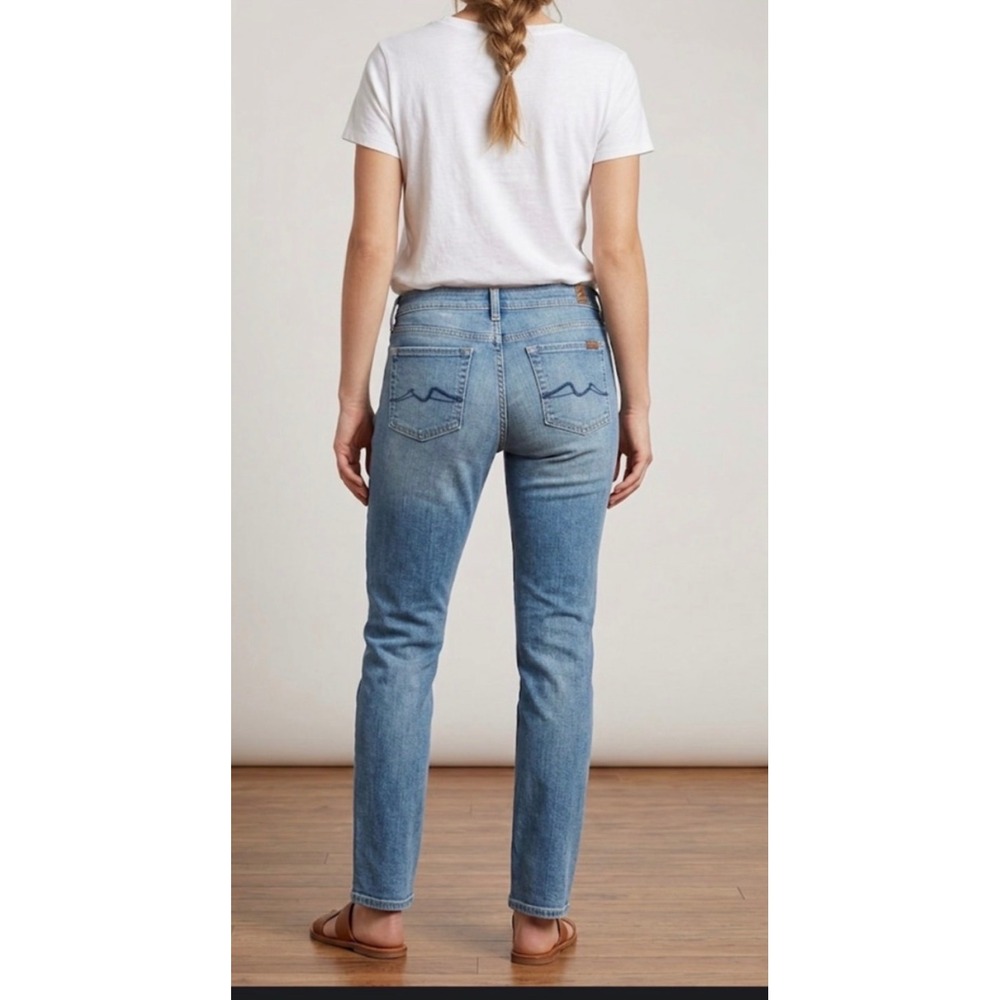 7 For All Mankind Roxanne Slim Straight Jeans Light Blue Wash Size 29 NWT